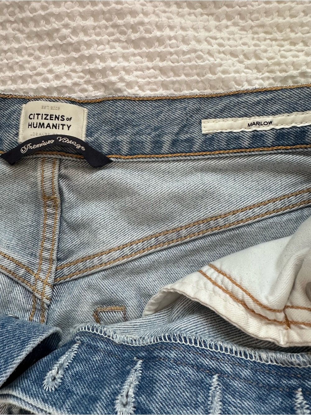 Citizens of Humanity Marlow denim shorts - Picture 3 of 4